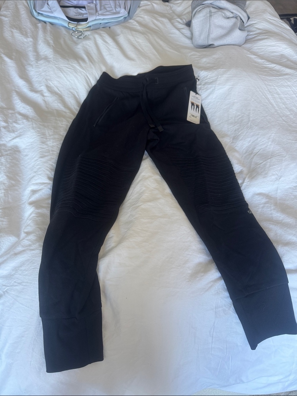 ALO Yoga Black Ribbed Joggers